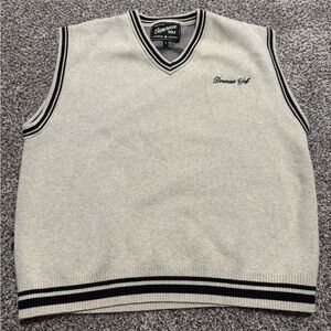 Devereux Golf Men's Beige V-Neck Sweater Vest